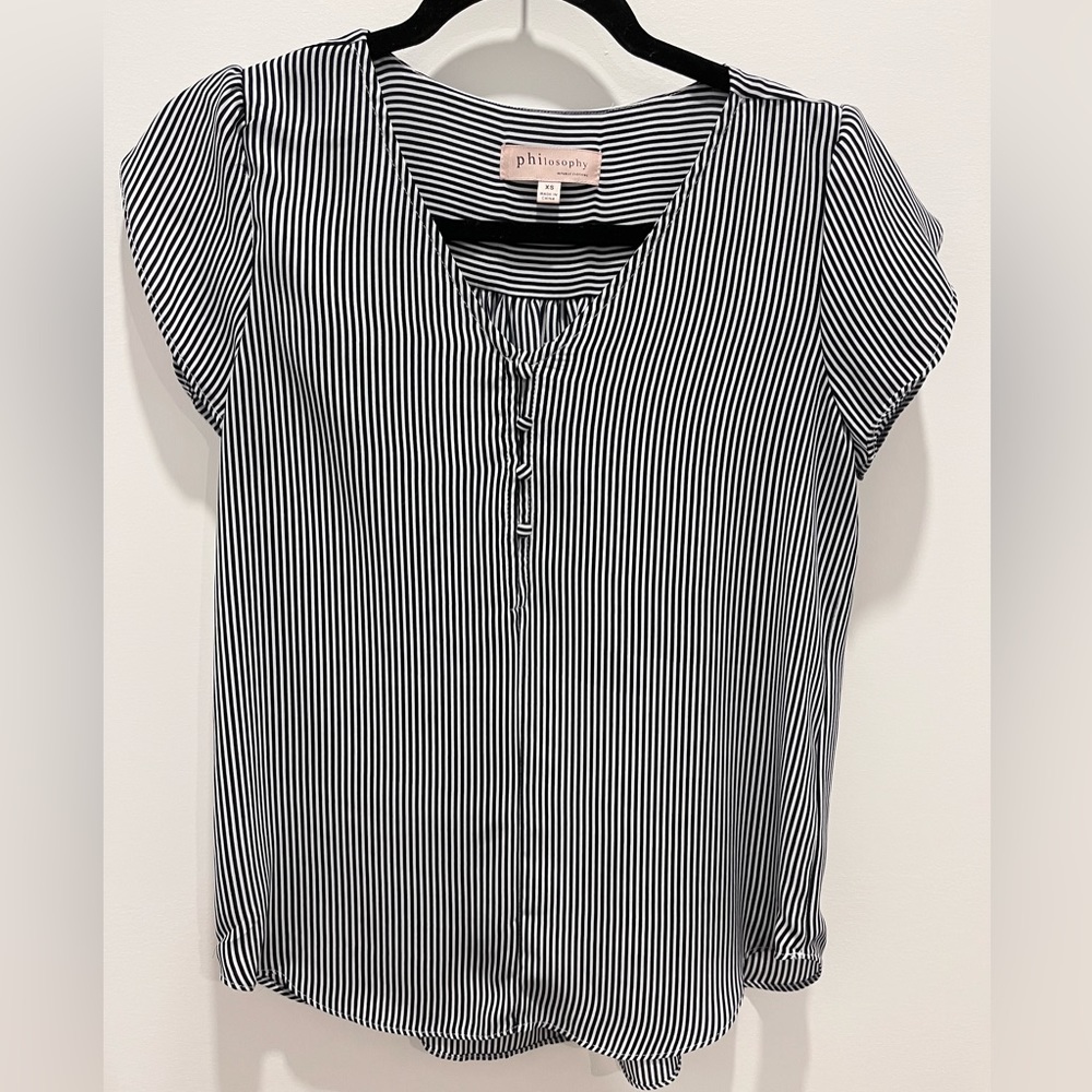 XS Philosophy Top